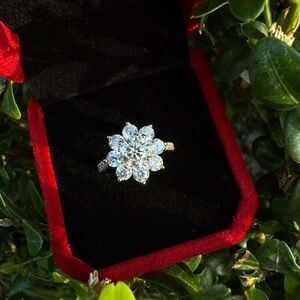 Sterling Silver S925 Floral Moissanite Diamond Ring Size 6